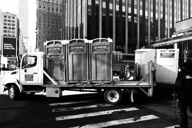 Best Portable toilet rental cost  in Birch Bay, WA